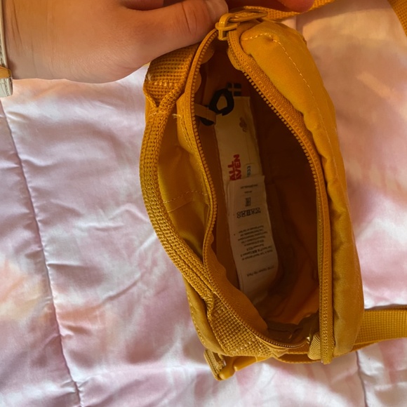 Yellow Fjallraven Kanken Fanny pack - Picture 4 of 5